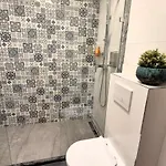 Jaracza 28 Nr 4