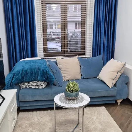 Jaracza 28 Nr 4 Appartement *