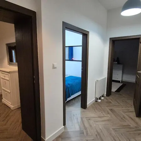 Jaracza 28 Nr 4 Apartment