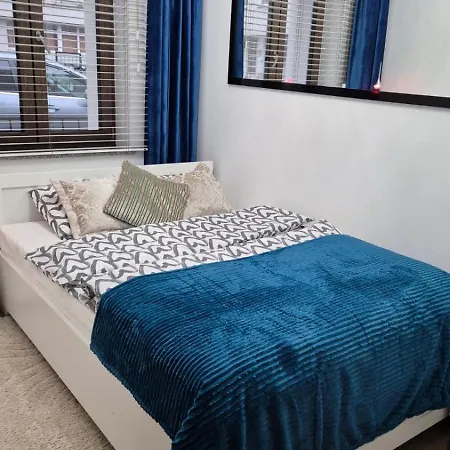 Apartment Jaracza 28 Nr 4 *